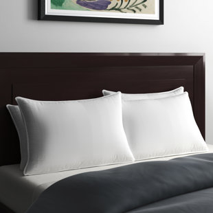 moderne elegance premium gusseted bed pillows